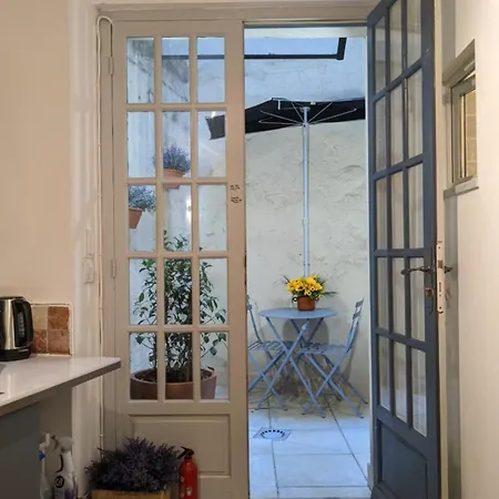 Bright Center Flat With Terrace * Nîmes