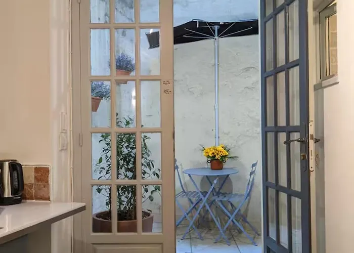 Appartamento Bright Center Flat With Terrace *